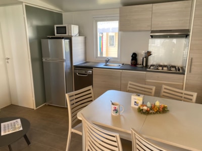 Homeflower Premium 3 bedrooms 35m2+ TV + air-conditioning