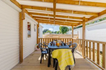 Mietunterkunft - Mobilheim Confort 3 Zimmer 30M² - Camping La Parée du Both