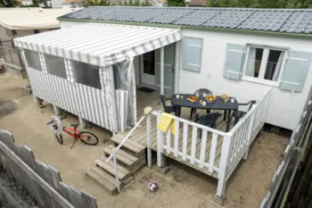 Mietunterkunft - Mobil-Home Privilège Clim Lv 2Rooms 40M² - Camping La Parée du Both