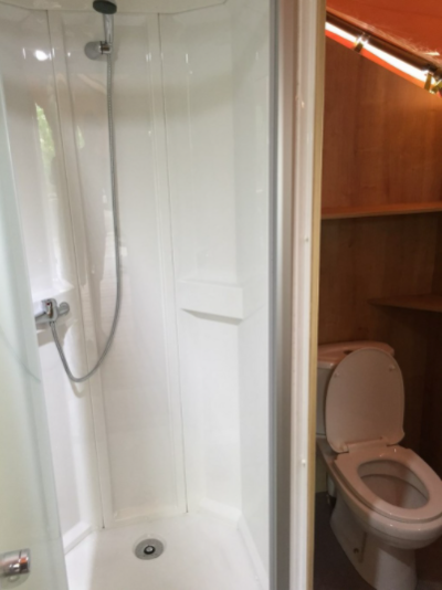 Lodge Toile Nature & Confort 2 bedrooms / Bathrooms / WC / Kitchen — 5