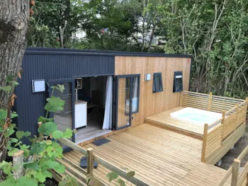 Accommodation - Cottage 3 Bedrooms With Private Spa - Camping du Perche Bellemois