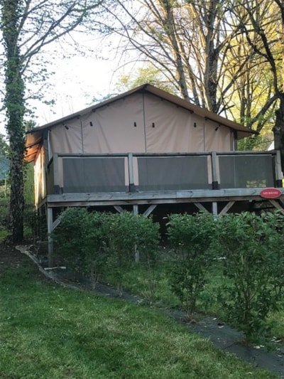 Lodge Toile Nature & Confort 2 bedrooms / Bathrooms / WC / Kitchen — 6
