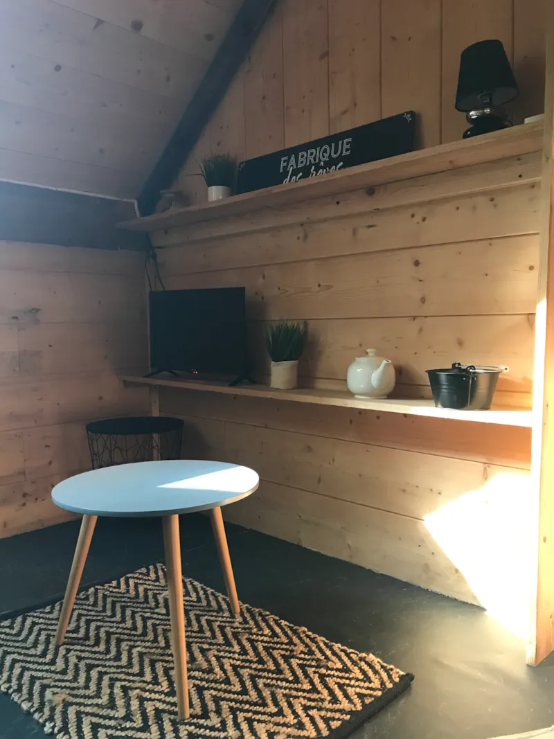 Chalet Bois 1 Chambre- Idéalement Situé Dans Un Cadre Verdoyant, Accès Piéton.