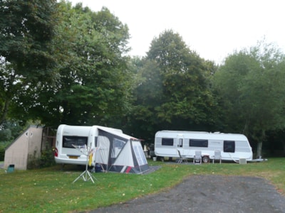 Pitch Tent/Caravan/Camper van — 4