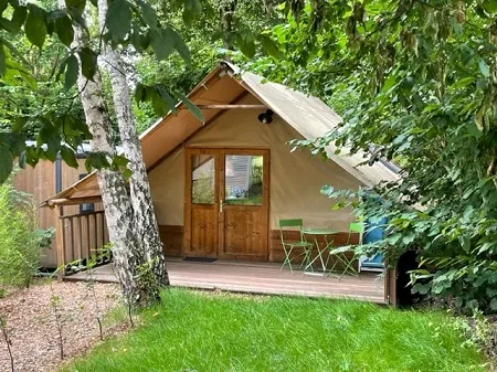 Chalet Bois 1 Chambre- Idéalement Situé Dans Un Cadre Verdoyant, Accès Piéton.