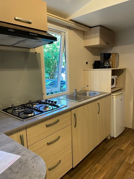 Mobil Home 2 Chambres Premium Idéalement Situé Dans Un Cadre Verdoyant Naturel Et Piéton.