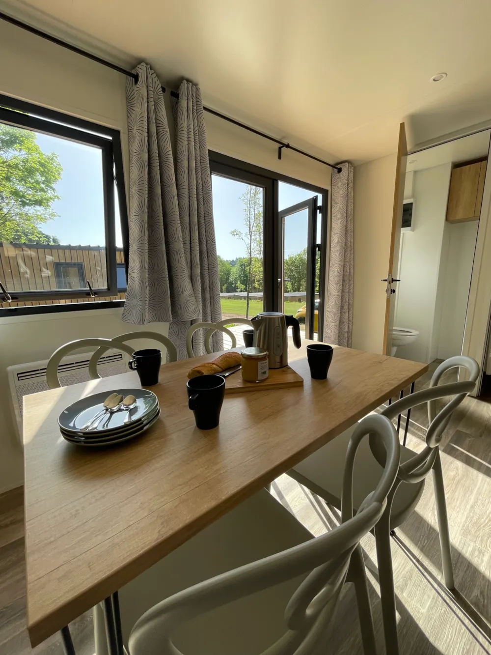 Location - Cottage  Avec Terrasse  2 Ch/ 1 Sdbb  Au Domaine  Du Perche Bellêmois - Camping du Perche Bellemois