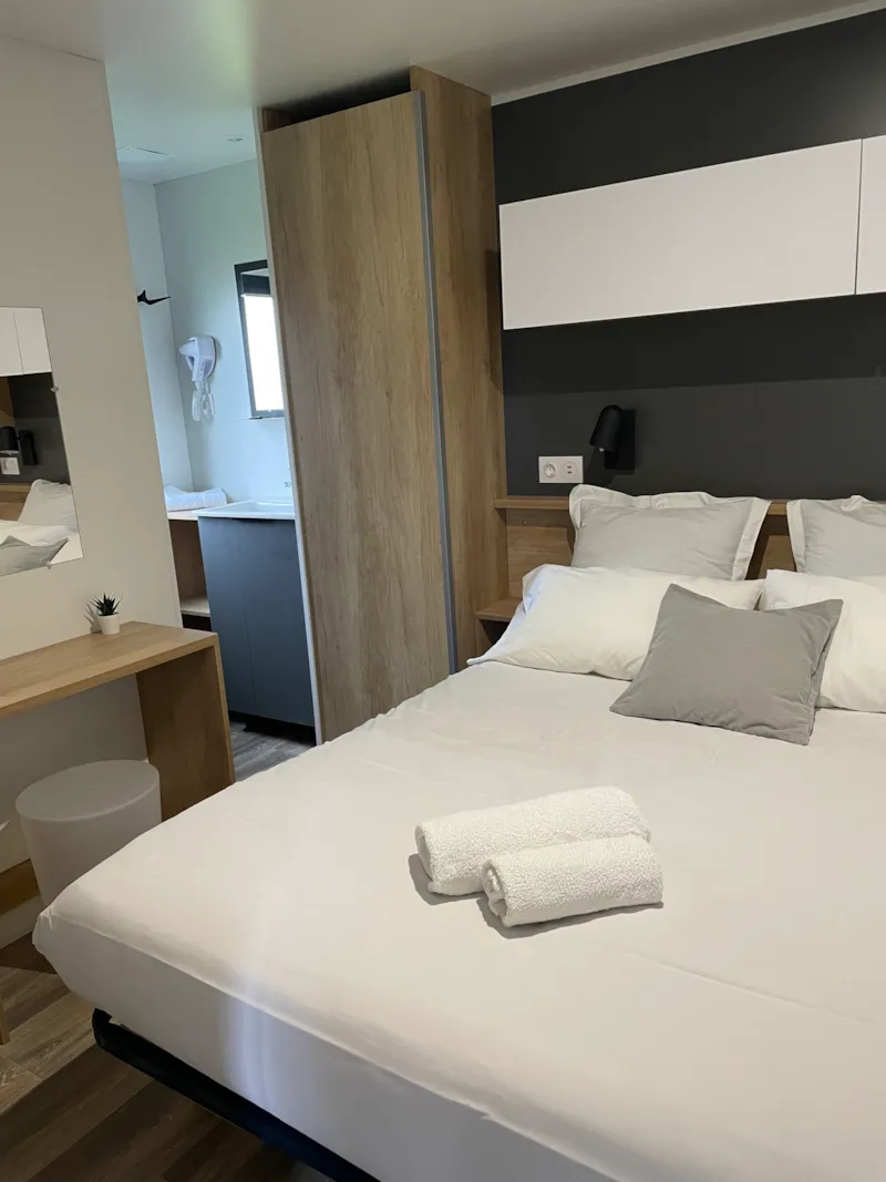 Location Appart Camp' Hôtel Avec Terrasse 2Ch/2Sdb/Cuisine/Salon/Prestation Hôtelière