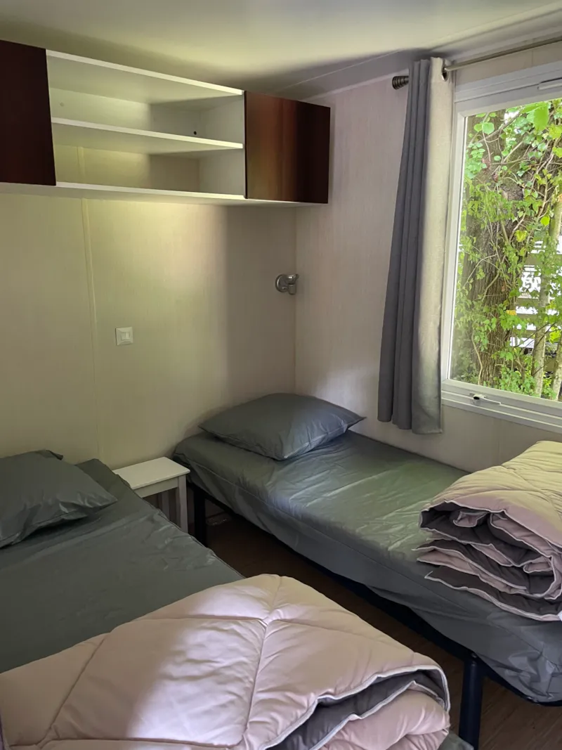 Mobilhome 4 Pers/2 Chambres Avec Grande Pelouse Et Terrasse Ensoleillée!