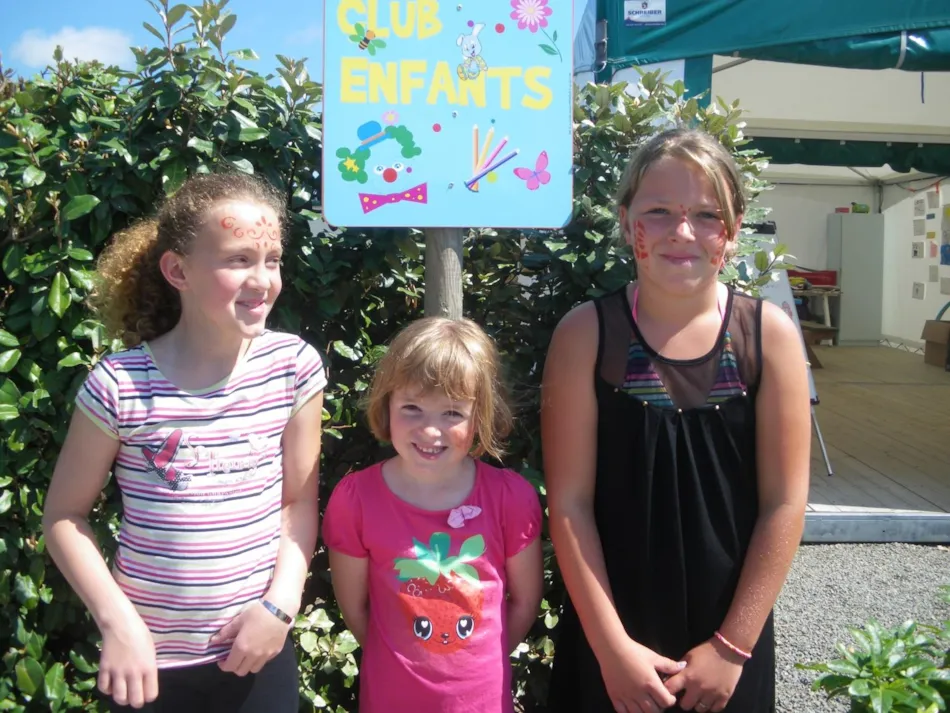 CAMPING DE L'AUZANCE