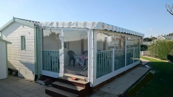 Mobil Home Confort 2 Chambres, 35M² Avec Terrasse Couverte Et Semi-Fermée