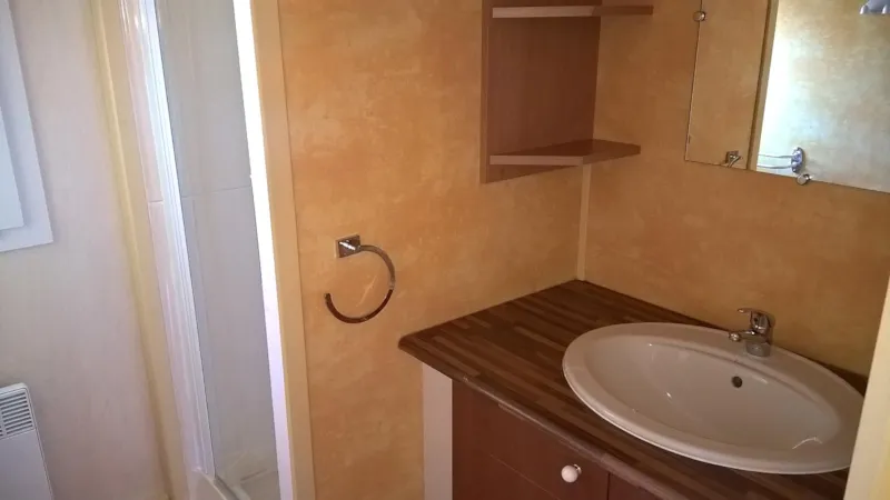 Chalet Grand Confort 2 Ch 40M2 Avec Terrasse Couverte Et Fermée