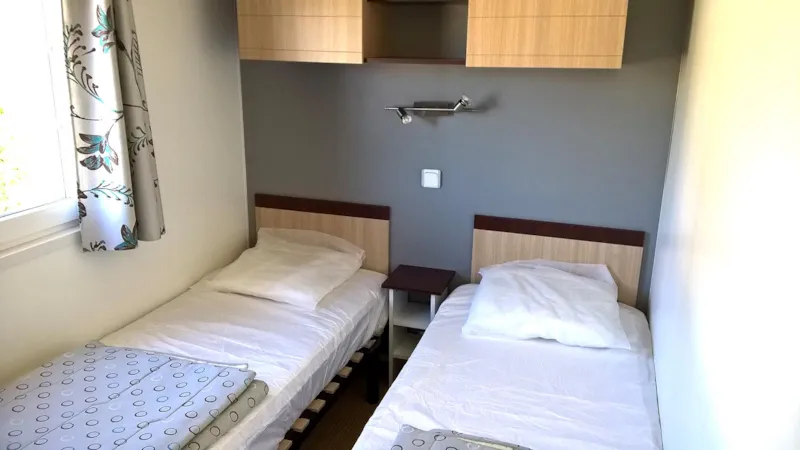 Mobil Home  Grand Confort 3Ch 40M2 Avec Terrasse Couverte Et Semi Fermée