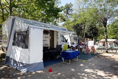 Pitch caravan — 3
