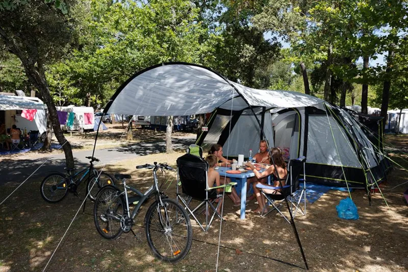 Emplacement Tente Sans Électricité