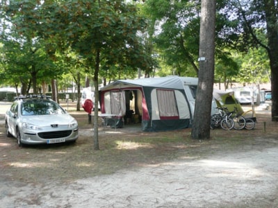 Pitch caravan — 2