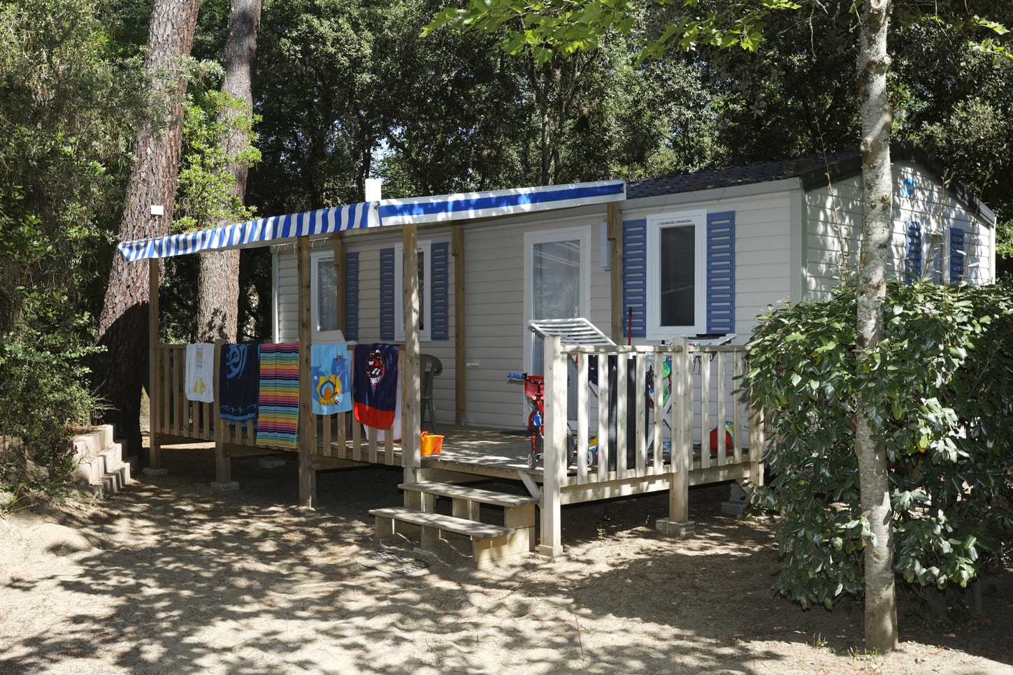 IDEAL CAMPING — Photo 7