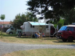 Camping La Padrelle - image n°5 - Roulottes