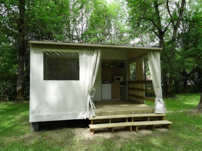 Mobi-tente Tithome (without sanitary facilities) - 4 adults + 1 child