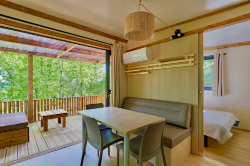 Location - Chalet Morea  25 M² - 2 Chambres - image n°4 - Camping du Vignal