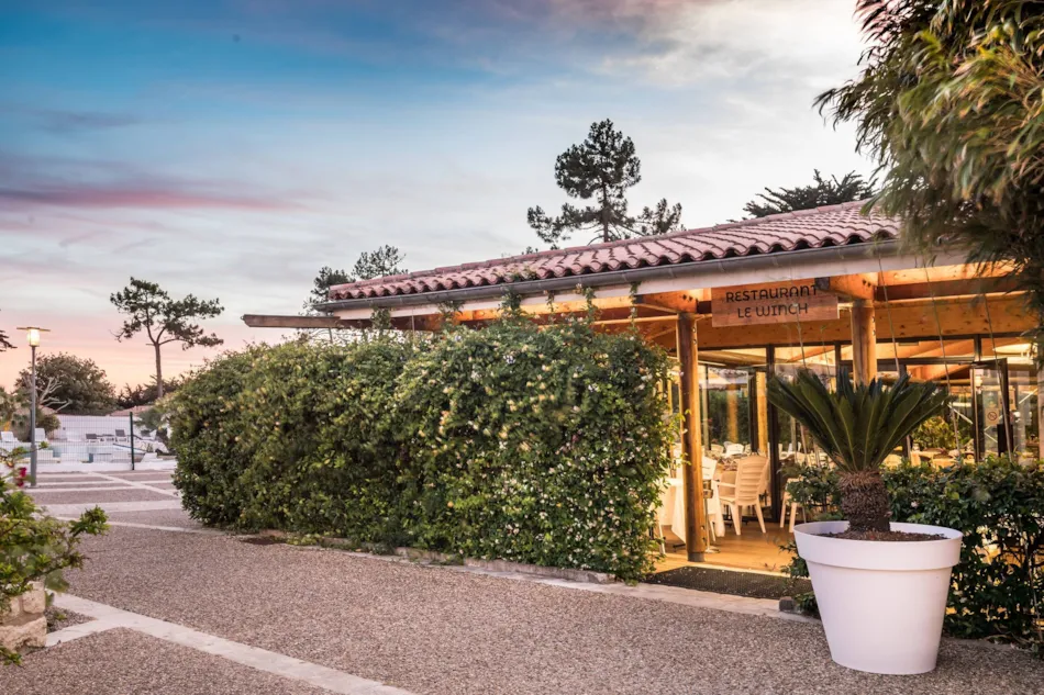 Domaine Les Grenettes - Sea Green by Sunêlia