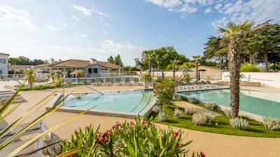 Sea Green - Camping Hôtel Les Grenettes - Nieuw-Aquitanië