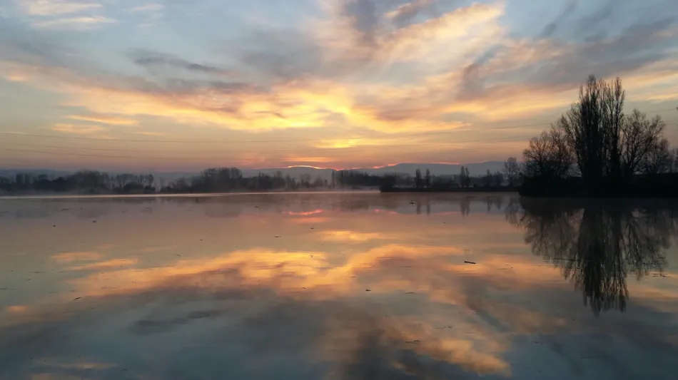 Aire naturelle de Camping La Ferme aux Cerisiers