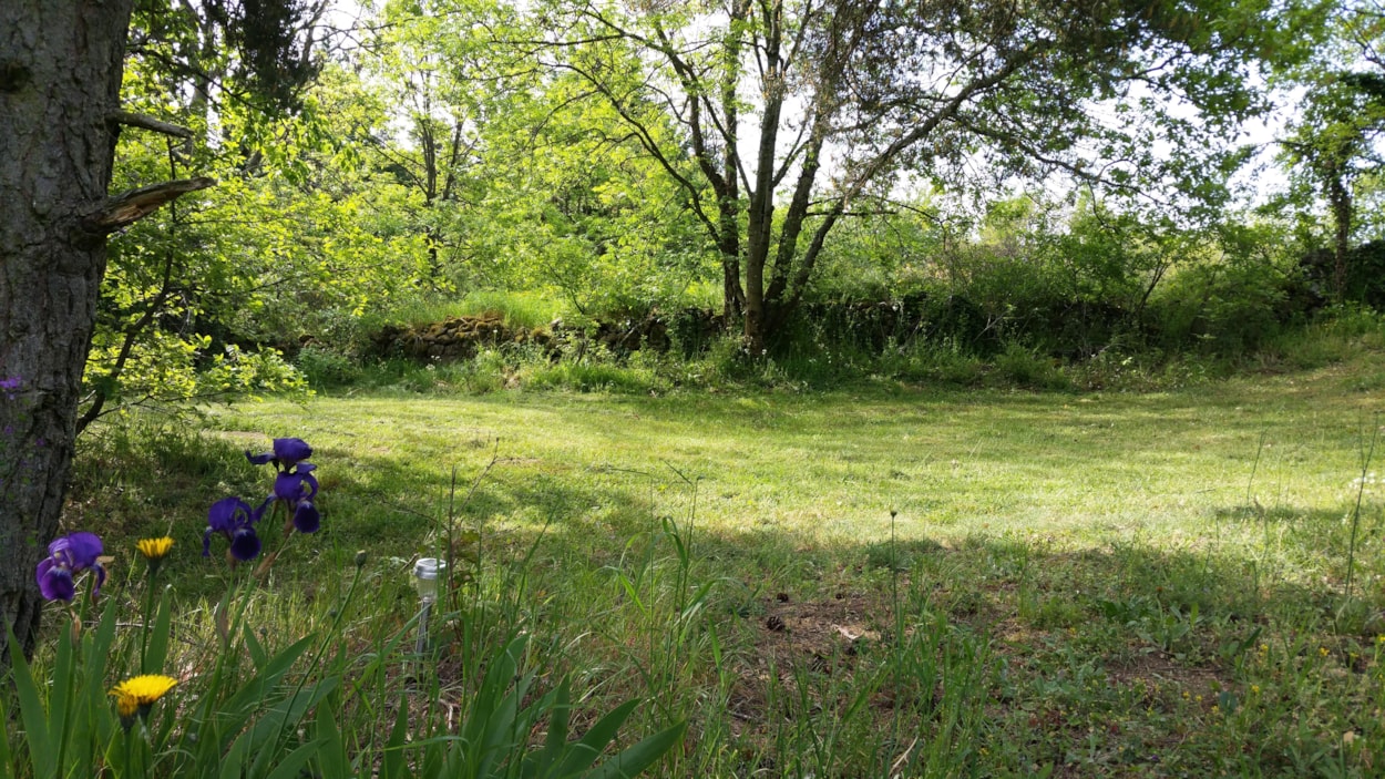 Aire naturelle de Camping La Ferme aux Cerisiers