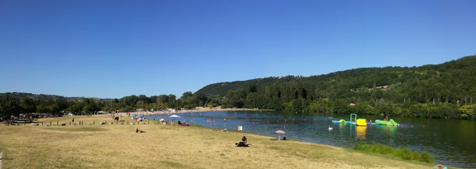 Aire naturelle de Camping La Ferme aux Cerisiers