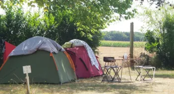Stellplatz - Stellplatz + Zelt Oder Wohnwagen / Wohnmobil - Camping La Mouette Rieuse