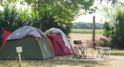 Kampeerplaats(en) - Standplaats + Tent Of Caravan / Camper - Camping La Mouette Rieuse
