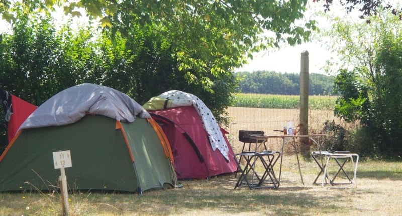 Standplaats + tent of caravan / camper