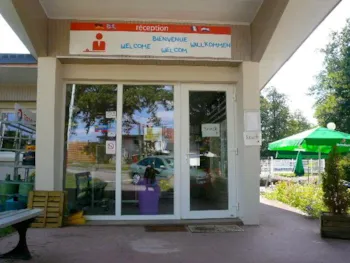 Domaine du Château - Epinal - MyCamping