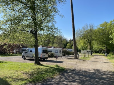 Camper Van Comfort Package for 2 people (10A electricity, sanitary facilities) — 2