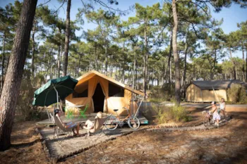 Location - Tente Toile Et Bois Classic V - Huttopia Lac de Carcans