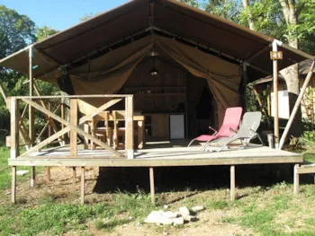 Accommodation - Luxury Lodge Tent - Les Chamberts camping et lodges