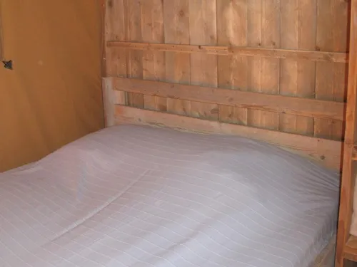 Huuraccommodatie(s) - Luxe Lodge Tent - image n°9 - Les Chamberts camping et lodges
