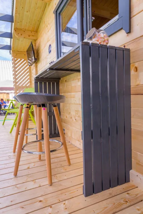 Accommodation - Comfortable Luxury Wooden Chalet - Air-Conditioned - image n°2 - Les Chamberts camping et lodges