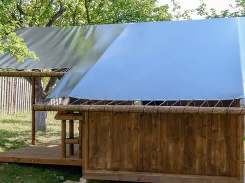 Huuraccommodatie(s) - Canvas En Houten Hut Gezellige Natuur - image n°9 - Les Chamberts camping et lodges