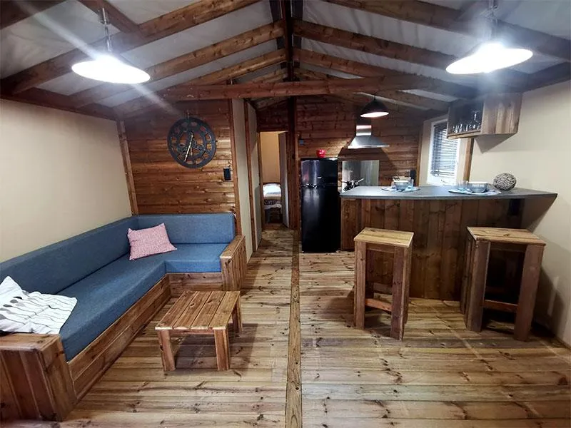 Lodge Luxe Nature Surplombant La Rivière Avec Vue Panoramique - Climatisé