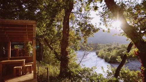 Accommodation - Luxury Mimosa Chalet Overlooking The River With Panoramic Views - Air-Conditioned - image n°2 - Les Chamberts camping et lodges
