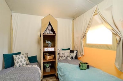 Jungle Lodge
