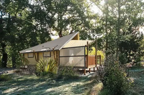 Location - Jungle Lodge - image n°1 - Les Chamberts camping et lodges