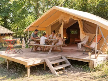 Accommodation - Canopy Lodge - Les Chamberts camping et lodges