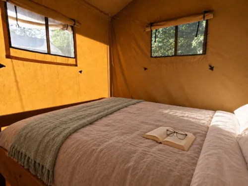 Accommodation - Luxury Lodge Tent - image n°6 - Les Chamberts camping et lodges
