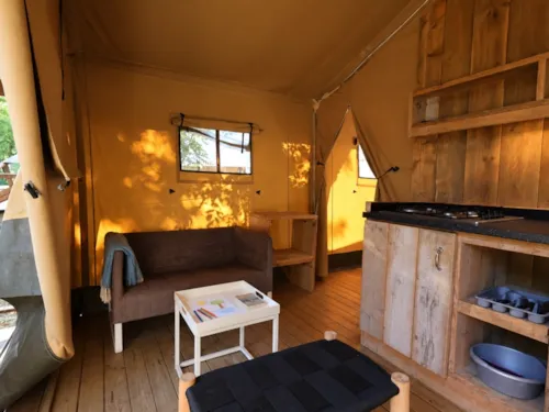 Accommodation - Luxury Lodge Tent - image n°3 - Les Chamberts camping et lodges