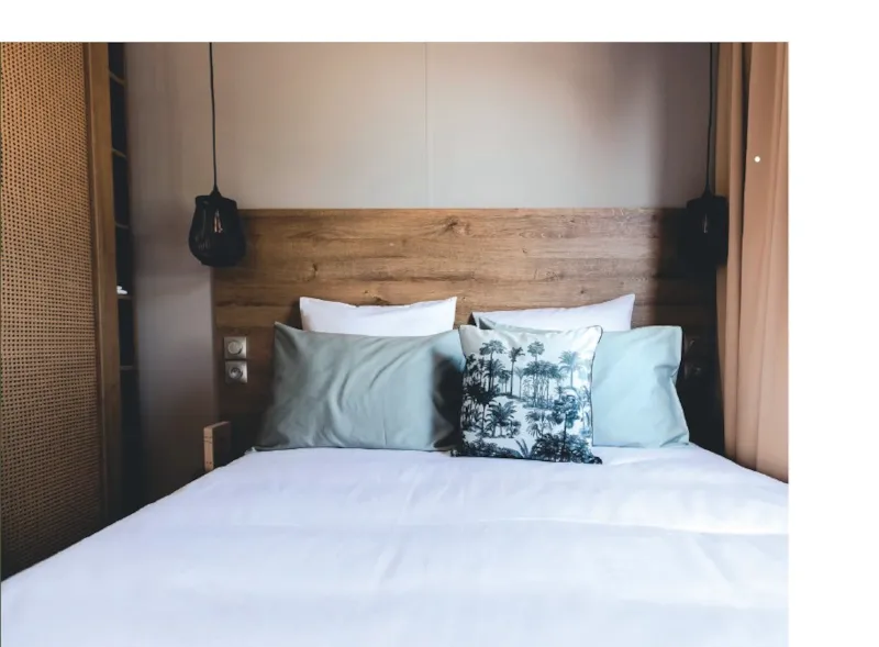 Nouveauté - Mobil Home Zephyr 31M2 (2 Ch) + Terrasse Couverte + Tv + Climatisation 6 Pers. 1/6 Pers.