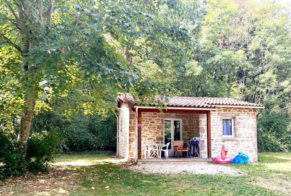 Location - Meublé De Tourisme - Camping Domaine de la Dombes