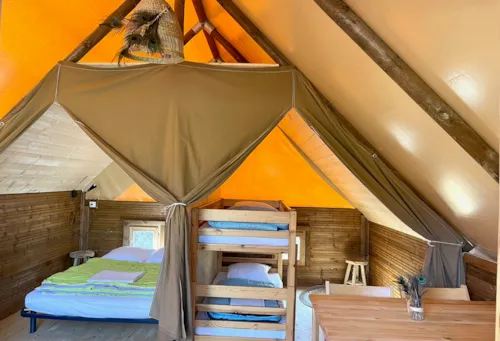 Location - Caba'tente - image n°2 - Camping Domaine de la Dombes