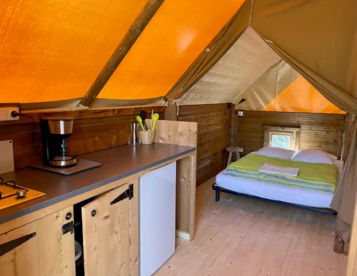 Location - Caba'tente - image n°3 - Camping Domaine de la Dombes